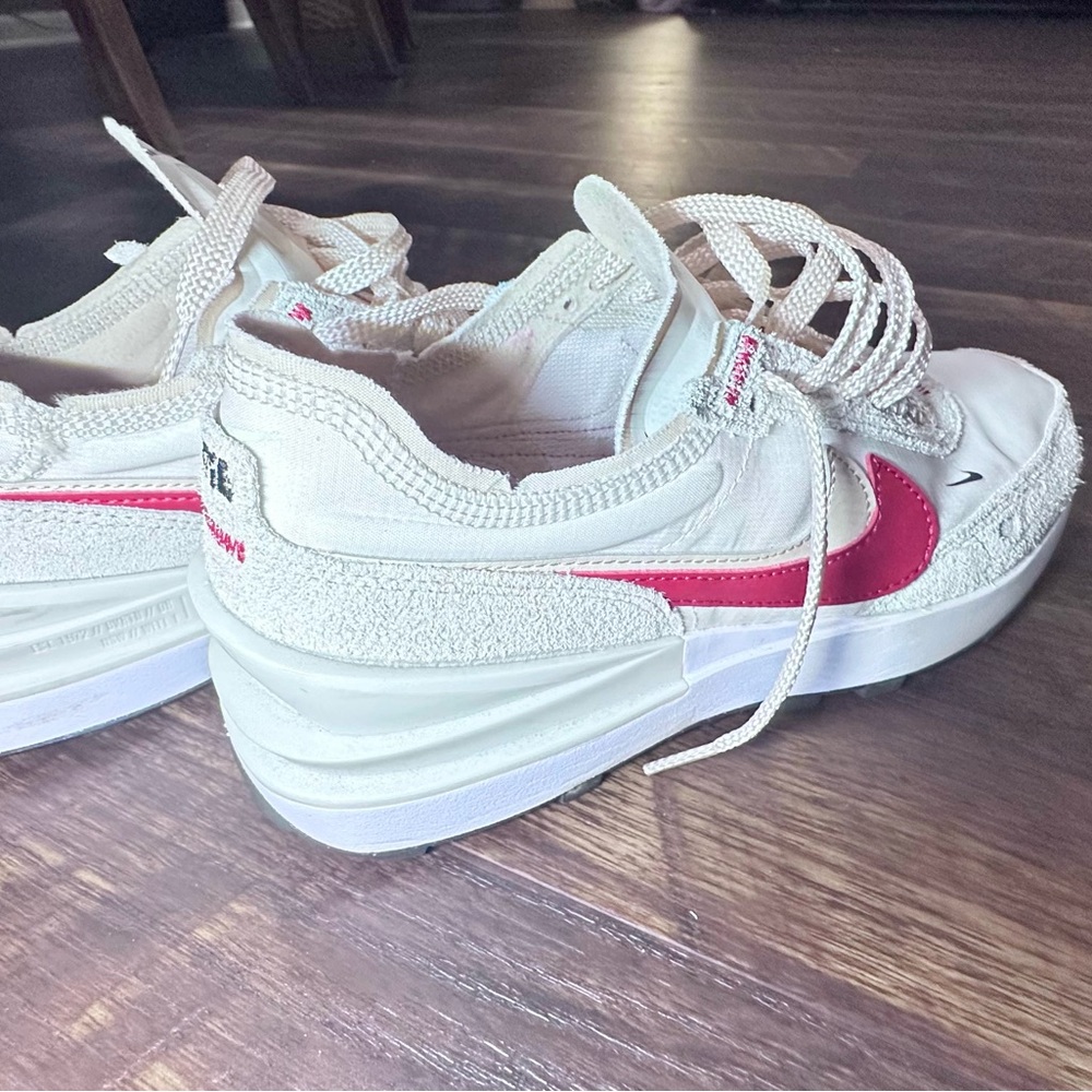 Nike waffle White and Red Sneakers with Textured Mesh
